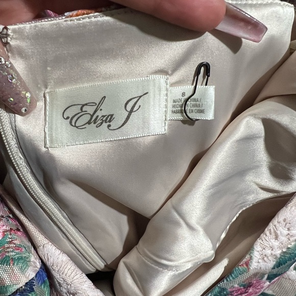 Eliza J Embroidered Lace Midi Dress - Picture 2 of 3